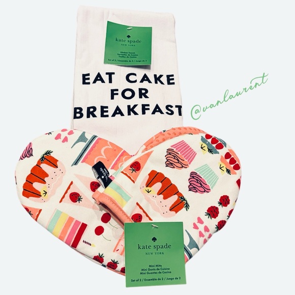 kate spade Other - 🍓 Bundle: Kate Spade Kitchen Towels & Mitts